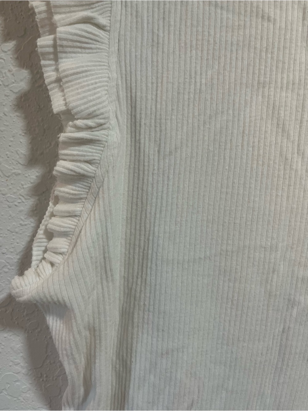 Elie Tahari White Ruffle Sleeve Ribbed Tank - Picture 5 of 5